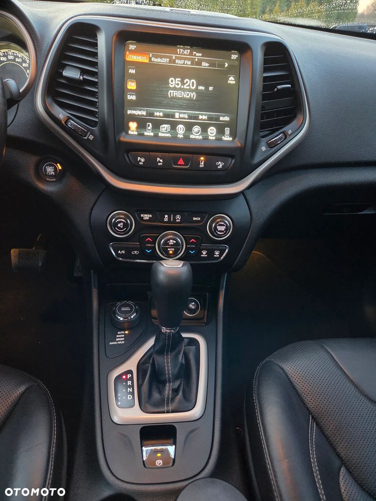 Jeep Cherokee 2.0 MJD Active Drive II Limited - 15