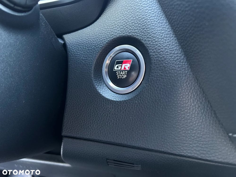 Toyota Corolla 1.8 Hybrid GR Sport - 29