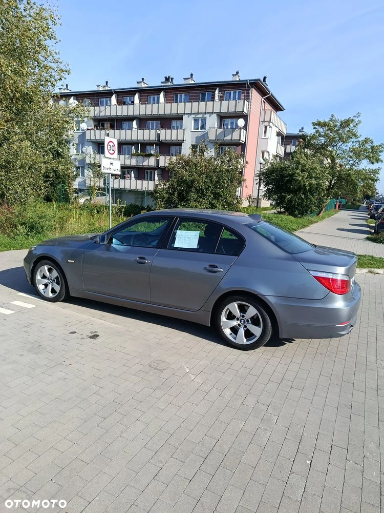 BMW Seria 5 525i - 8