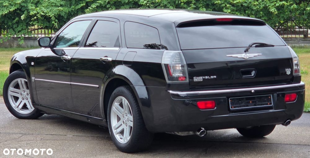 Chrysler 300C 3.0 V6 CRD - 10