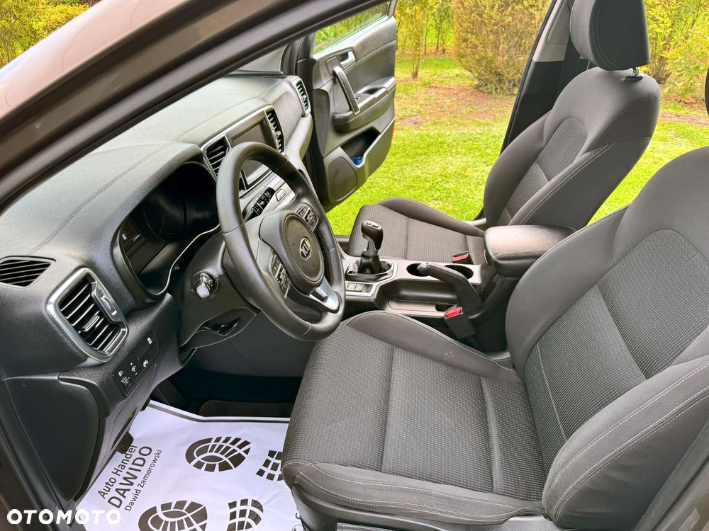 Kia Sportage 1.6 GDI 2WD Vision - 26