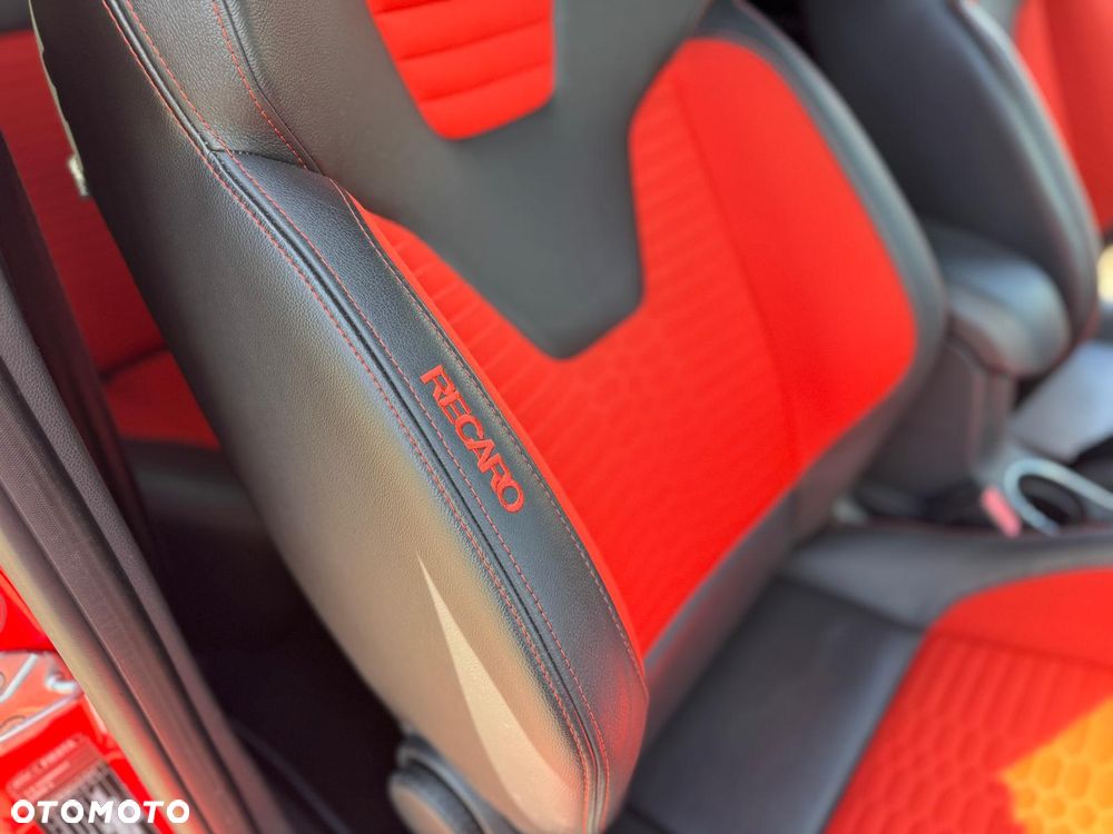 Ford Fiesta ST2 - 20