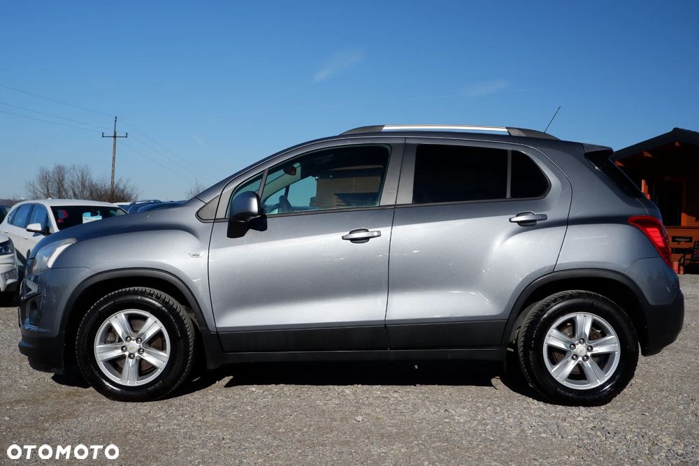 Chevrolet Trax 1.6 LS - 34