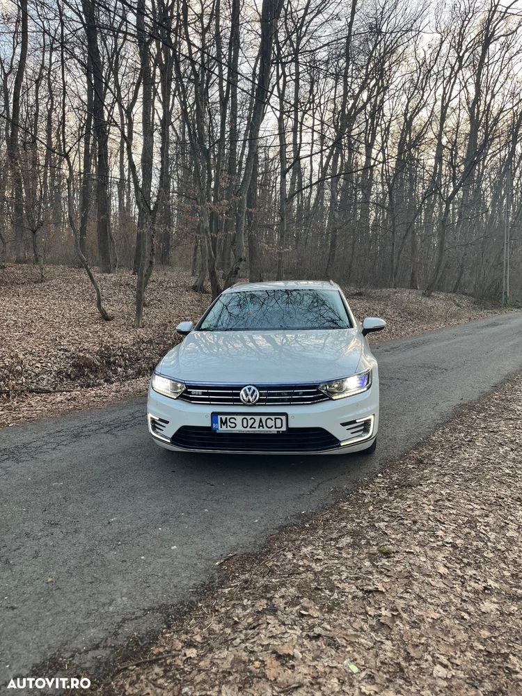 Volkswagen Passat Standard - 2
