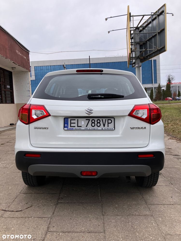 Suzuki Vitara 1.6 Comfort 2WD - 9