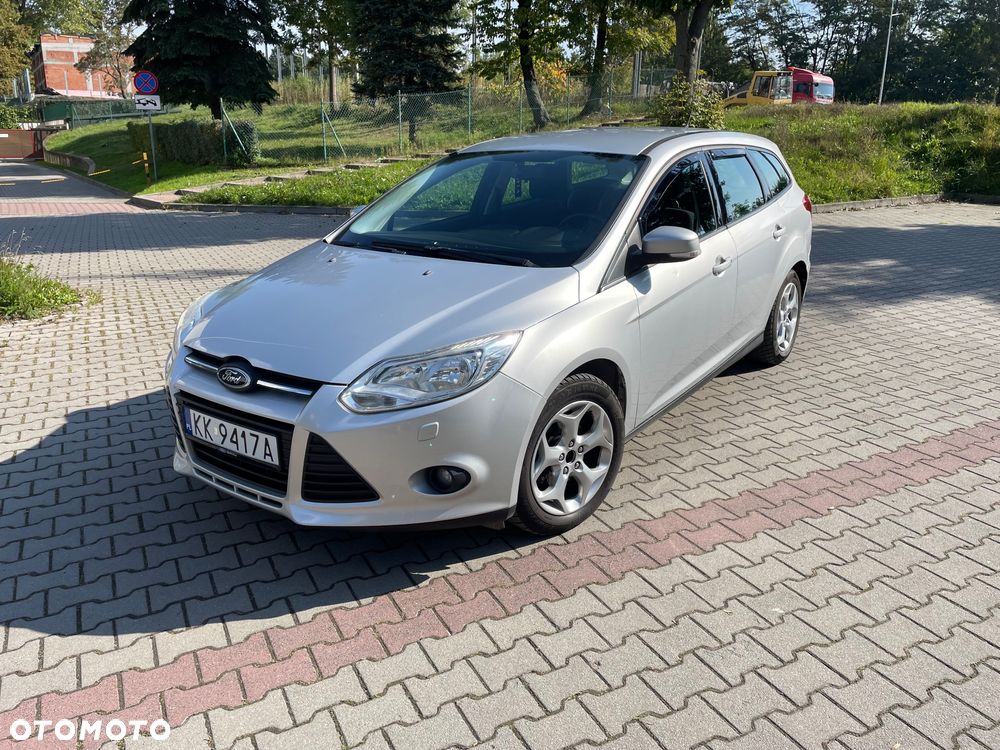 Ford Focus 1.6 Ambiente - 1