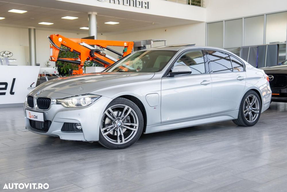 BMW Seria 3 330e iPerformance M Sport - 4