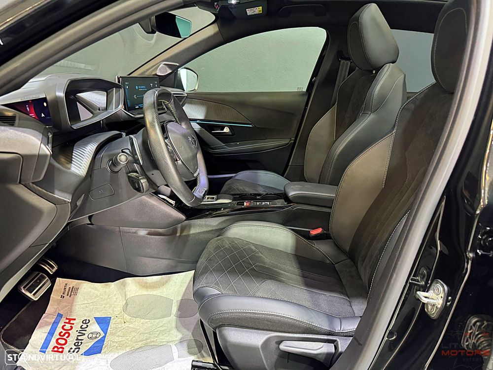 Peugeot 208 1.2 PureTech GT EAT8 - 15