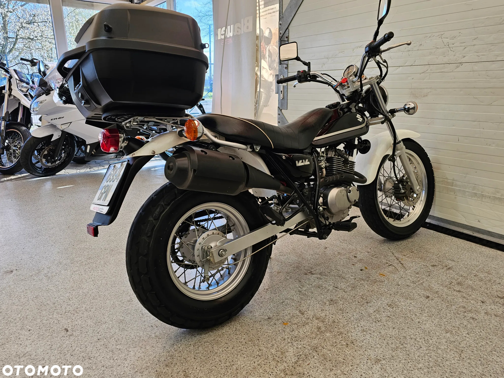 Suzuki RV - 23