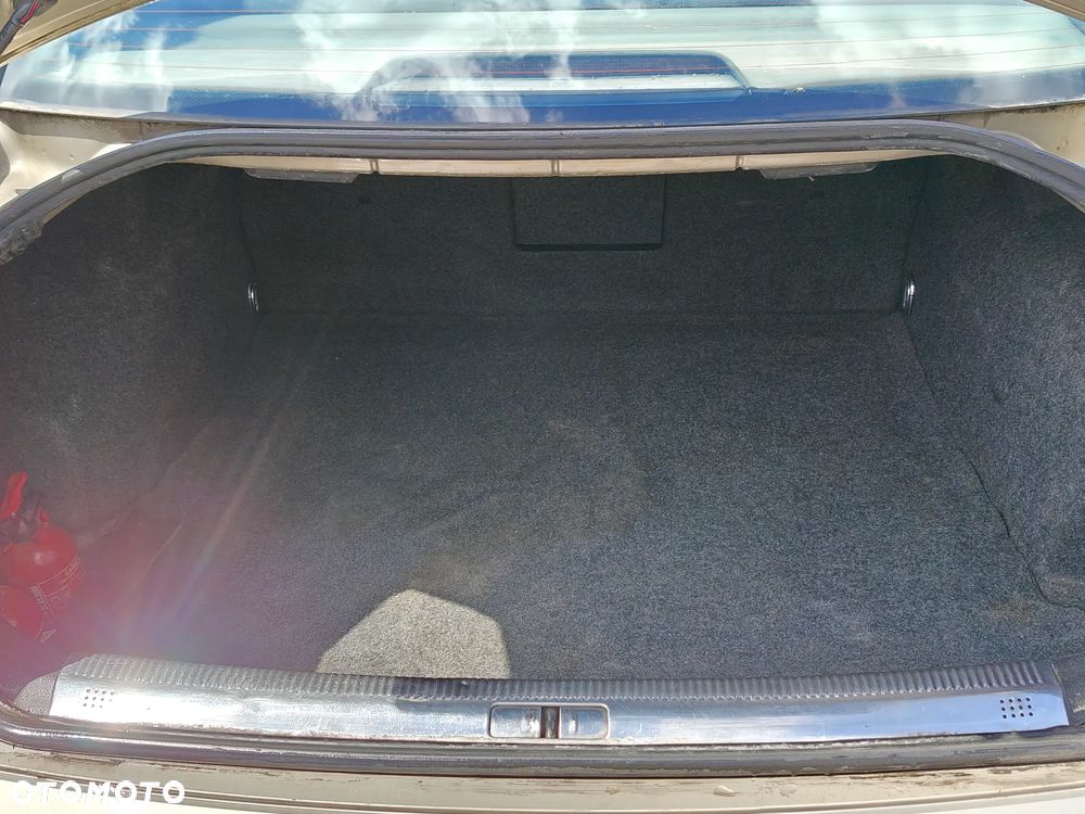 Skoda Superb 1.9 TDI Prestige - 19