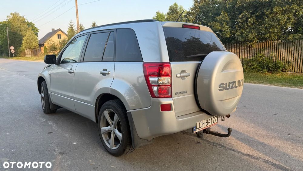 Suzuki Grand Vitara 2.0 - 2