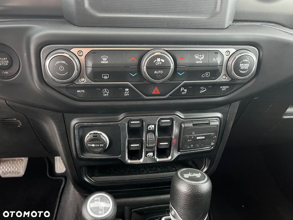 Jeep Wrangler Unlimited GME 2.0 Turbo Freedom - 25