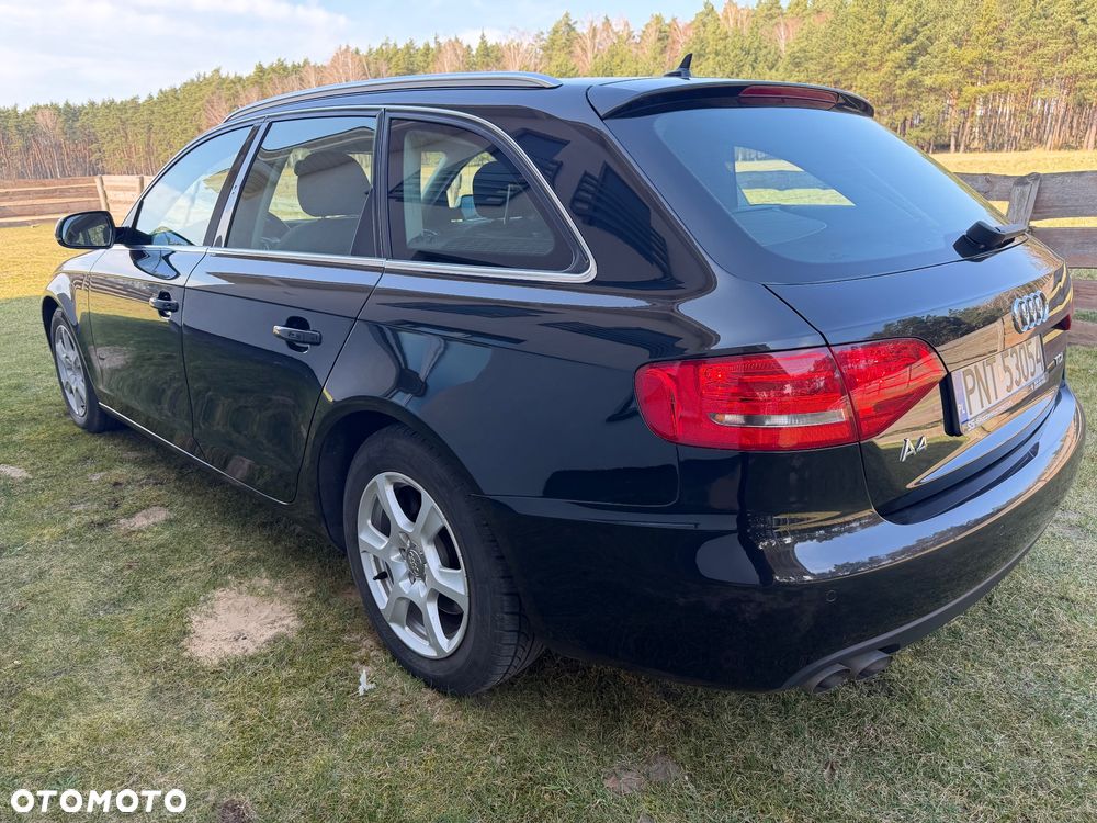Audi A4 Avant 2.0 TDI DPF Ambition - 2