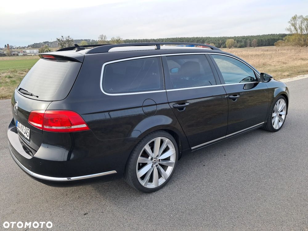 Volkswagen Passat 2.0 TDI Sportline - 9