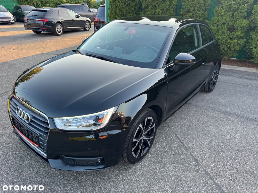 Audi A1 3-drzwiowe 1.4 TFSI S tronic design - 4