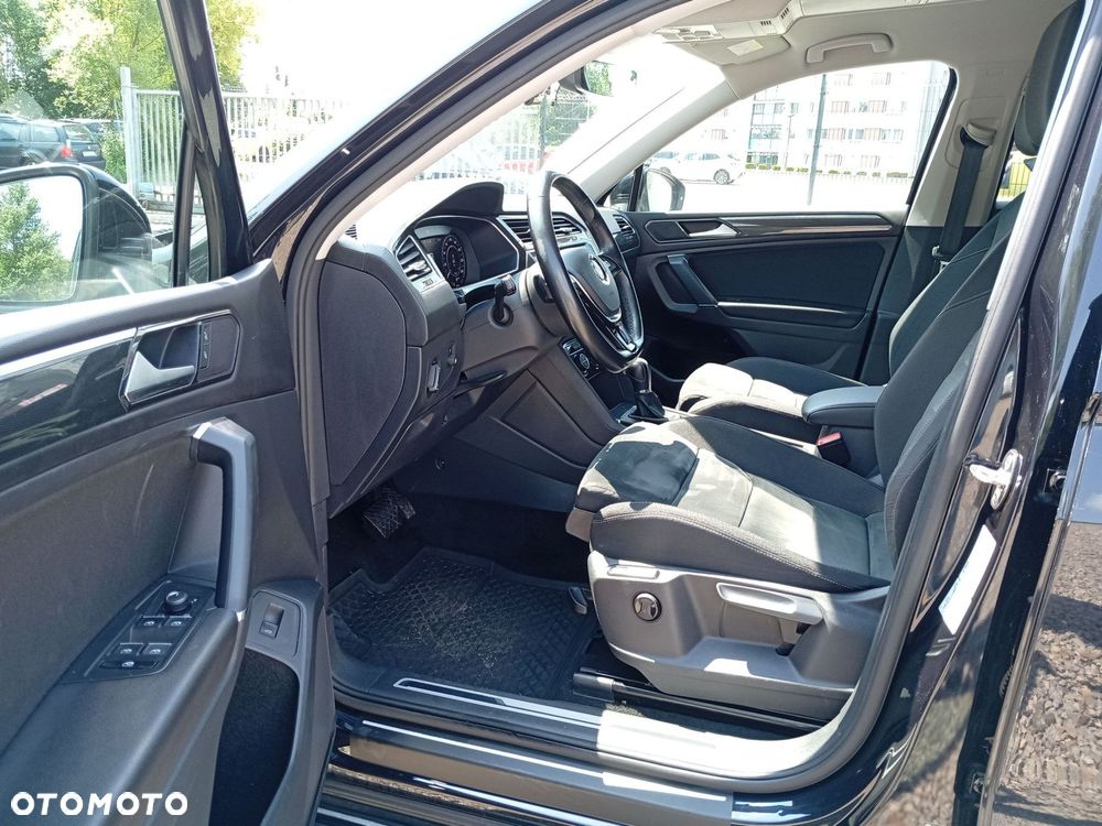 Volkswagen Tiguan Allspace 2.0 TDI 4Mot SCR Highline DSG 7os - 18