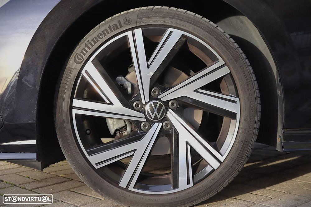 VW Golf 1.5 eTSI R-Line DSG - 11