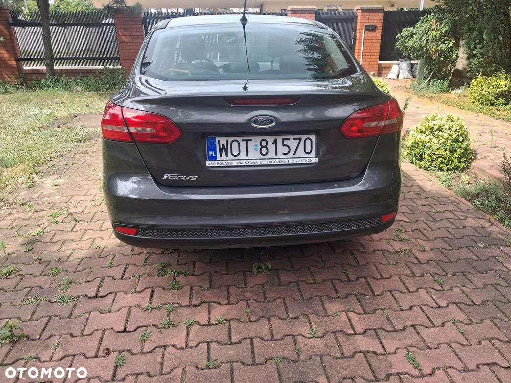 Ford Focus 1.6 Trend - 1