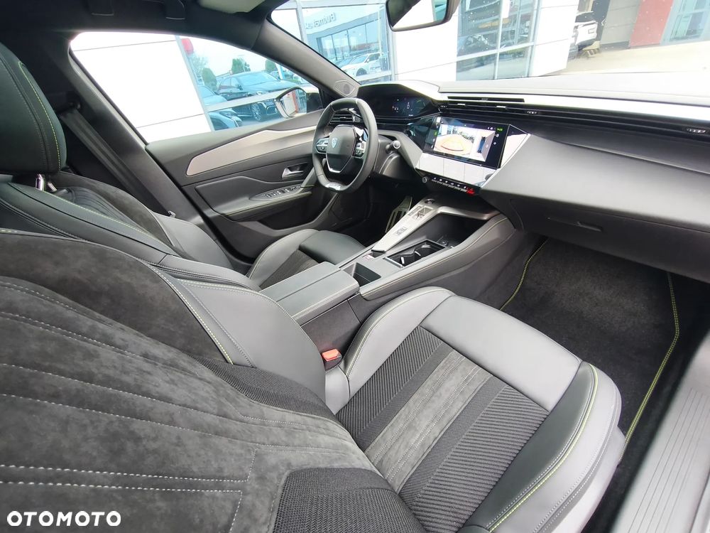 Peugeot 408 1.2 PureTech mHEV GT S&S e-DSC6 - 15