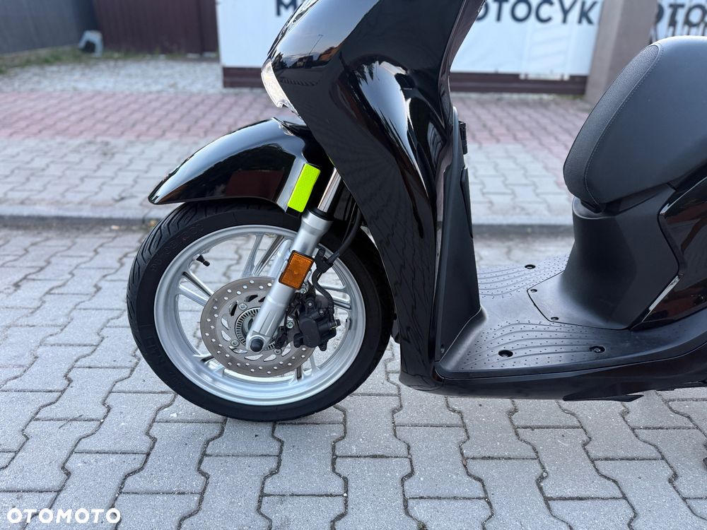 Honda SH - 23