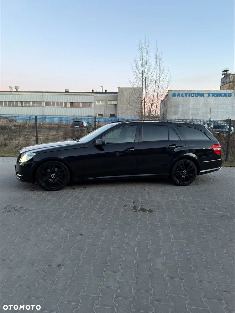 Mercedes-Benz Klasa E 350 CDI BlueEff Avantgarde - 3