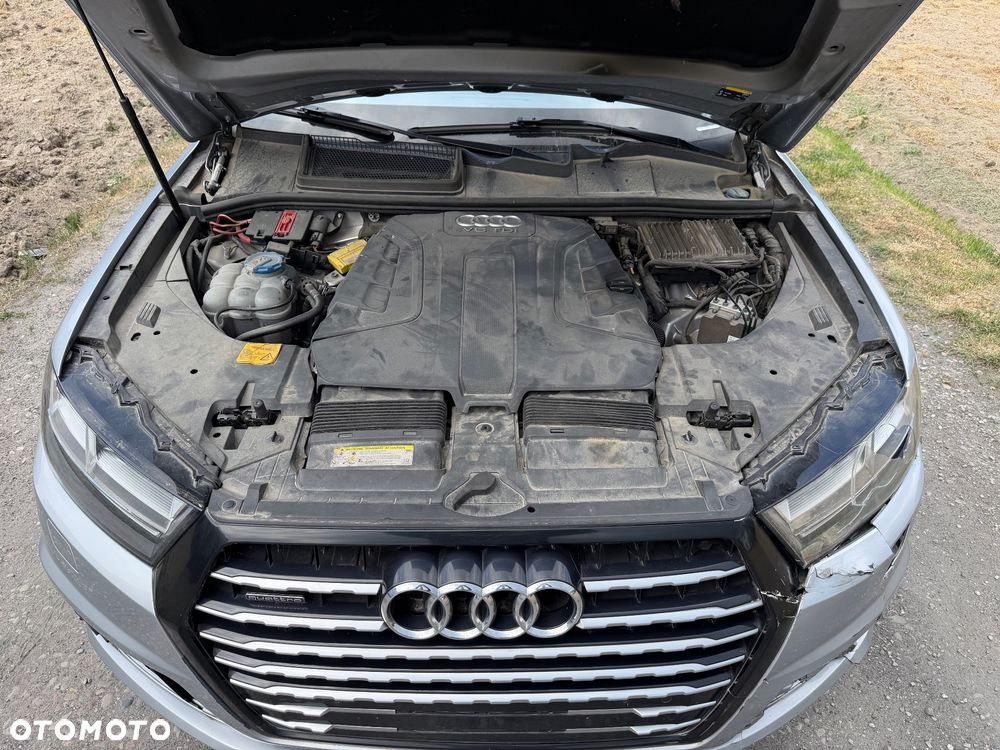 Audi Q7 - 12
