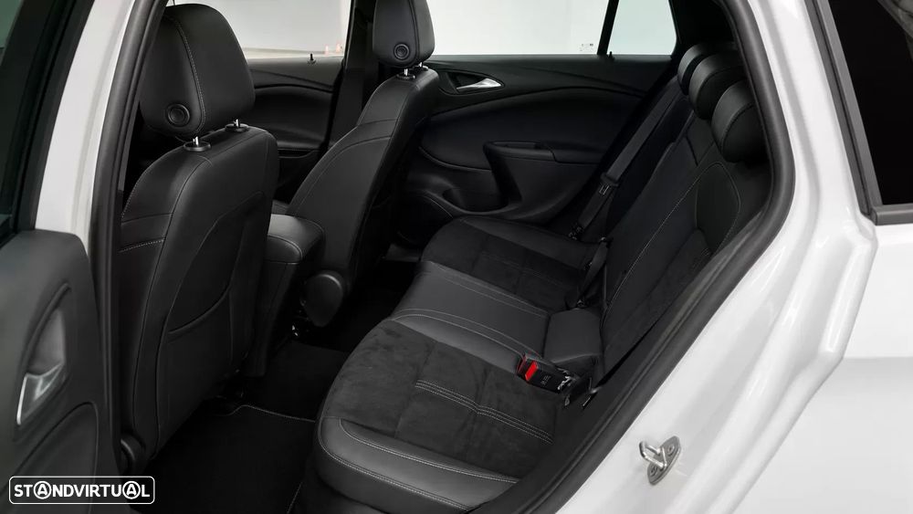 Opel Astra Sports Tourer 1.5 D Ultimate S/S - 8