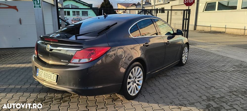 Opel Insignia 2.0 CDTI ECOFLEX - 12