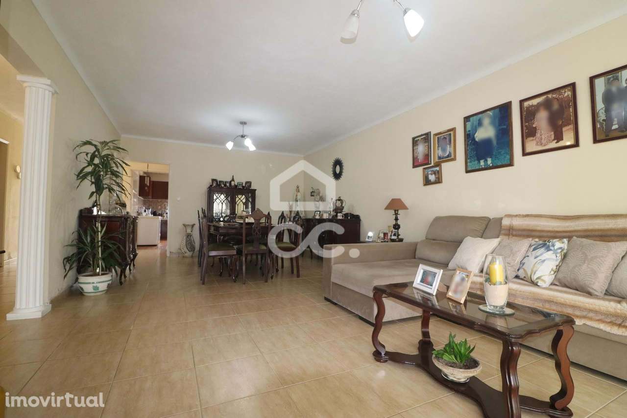 Moradia com 3 Quartos - Nossa Senhora dos Remédios - Povoação - Grande imagem: 4/32