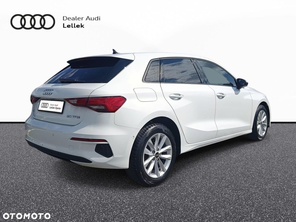 Audi A3 Sportback - 6