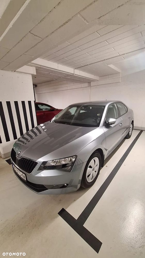 Skoda Superb 2.0 TDI Active - 2