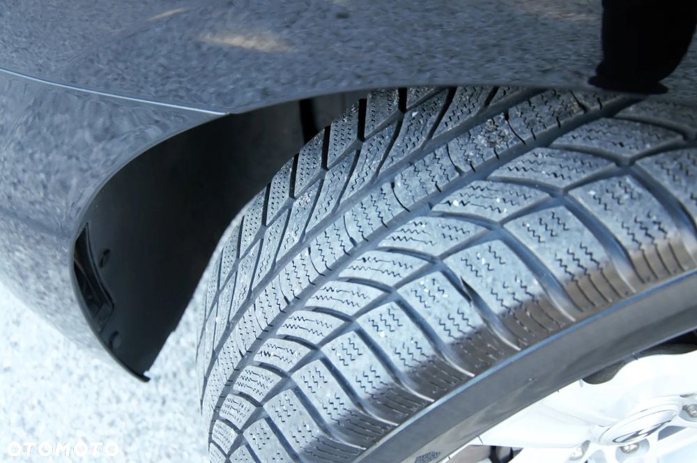 Hyundai i40 Kombi blue 1.6 CRDi DCT Space Plus - 22