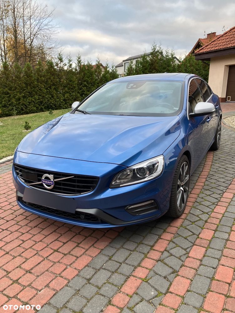 Volvo S60 T6 AWD Drive-E R-Design Momentum - 8