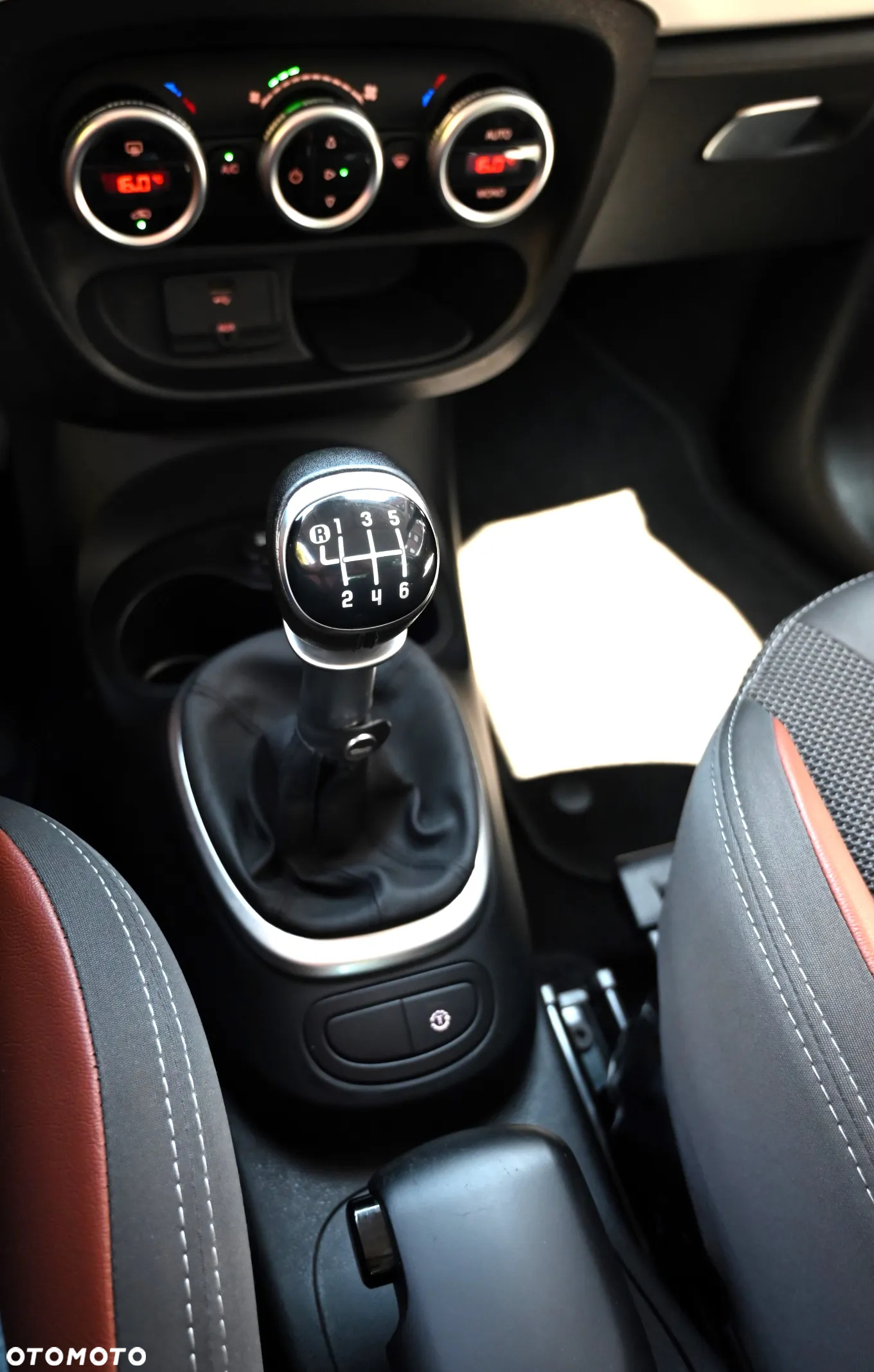 Fiat 500L - 27