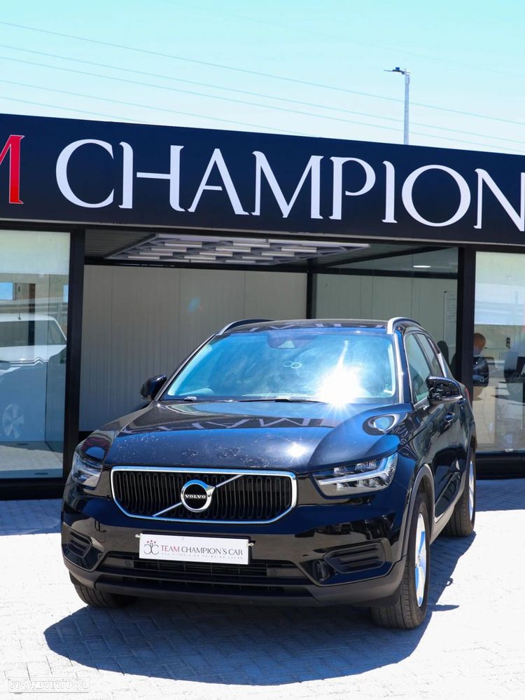 Volvo XC 40 2.0 D3 - 4