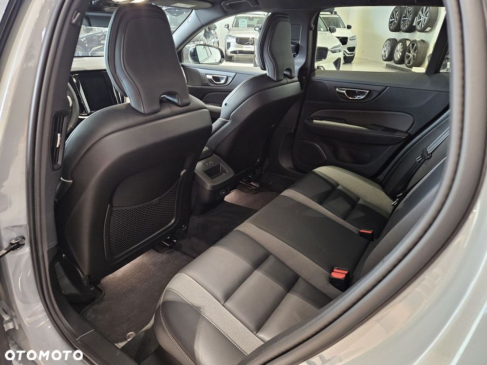 Volvo V60 - 15