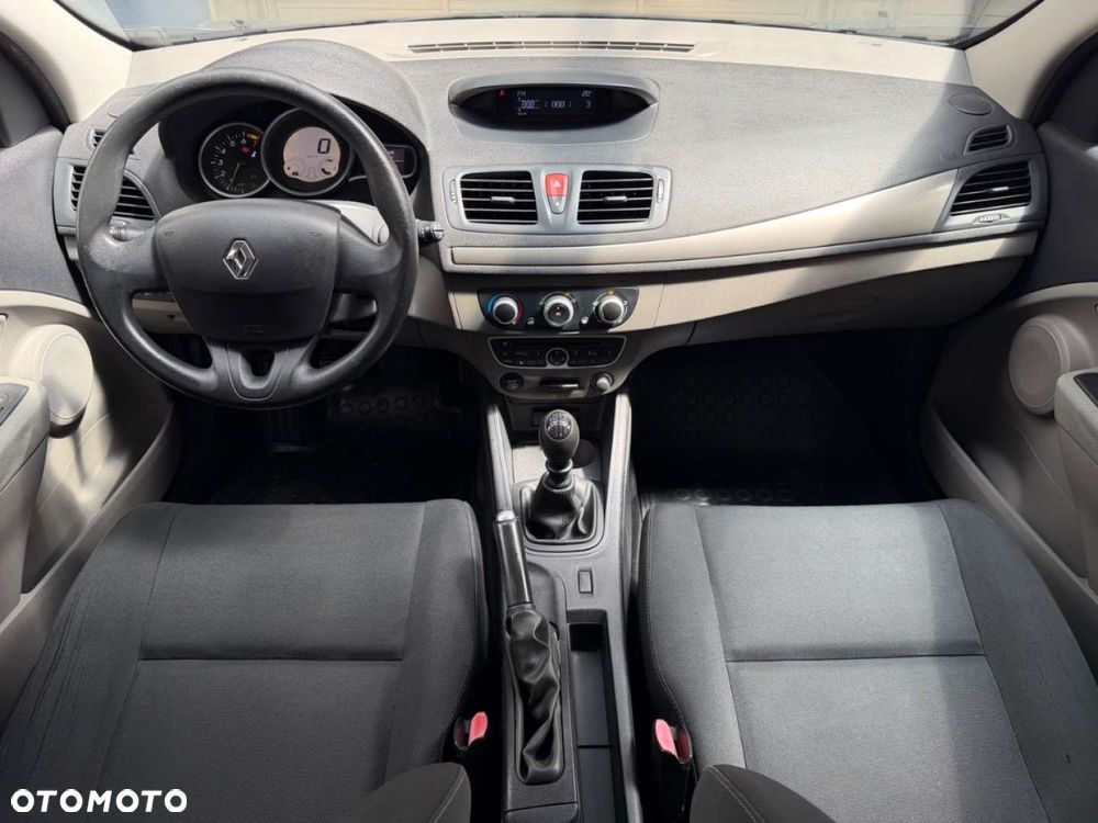 Renault Megane - 8