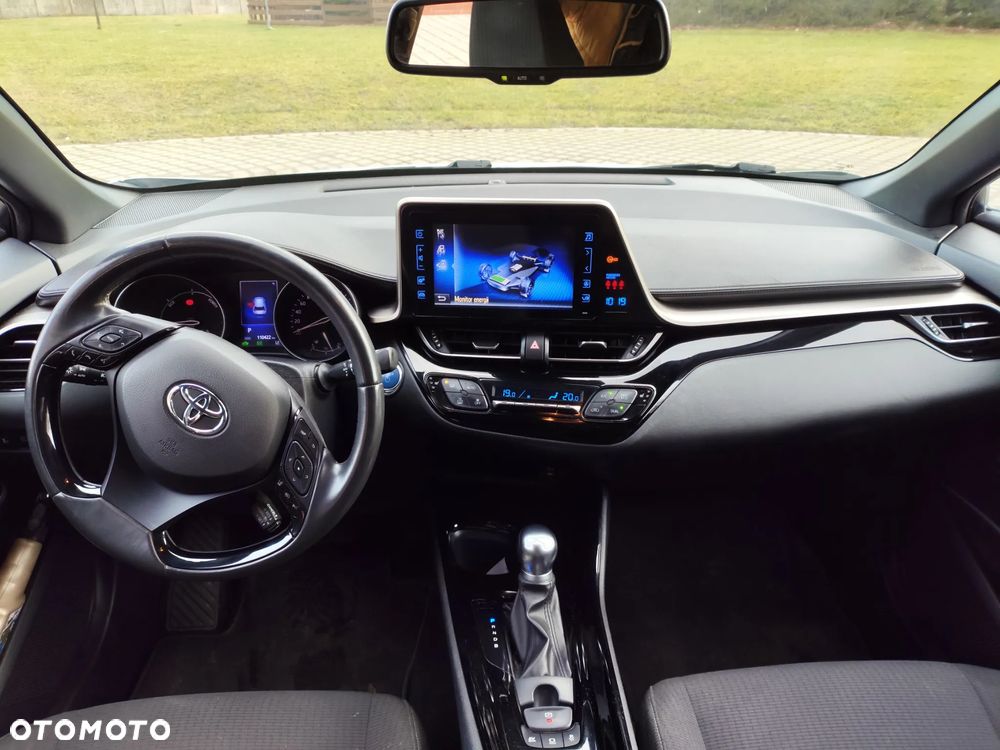 Toyota C-HR - 5