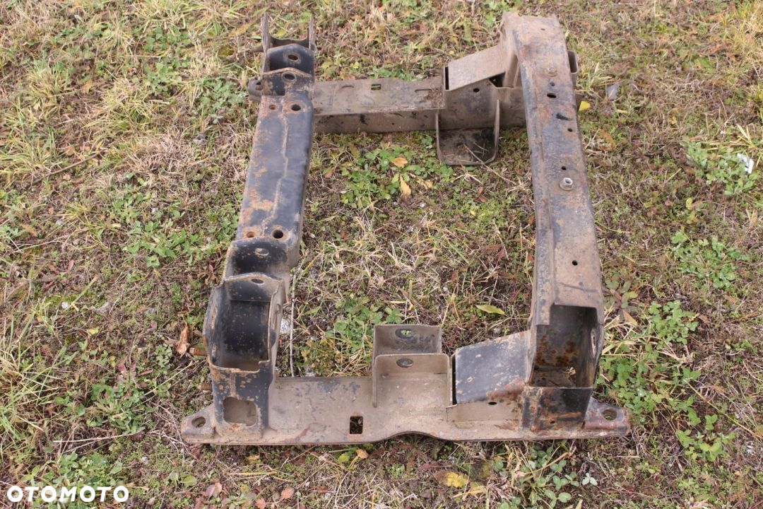 CHEROKEE KK KOŁYSKA SANKI PRZÓD 2.0 CRD - 4