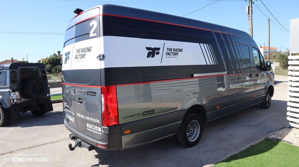 Mercedes-Benz Sprinter Outro - 5