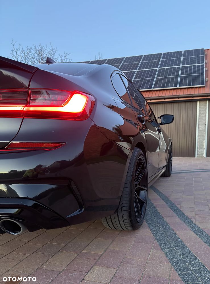 BMW Seria 3 330i xDrive - 7