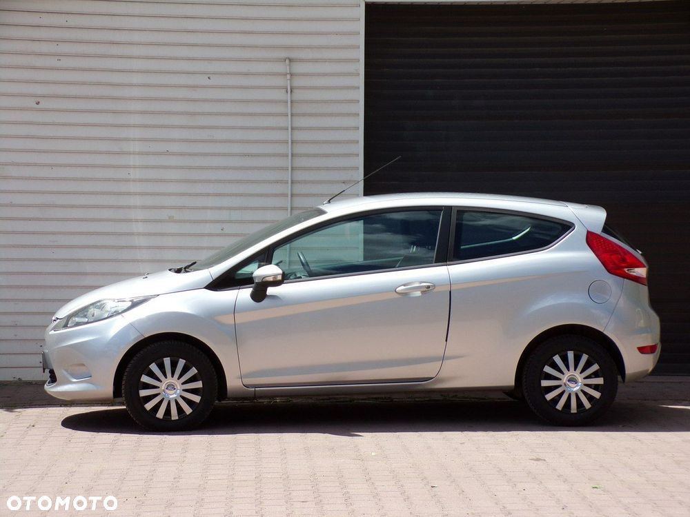 Ford Fiesta - 16
