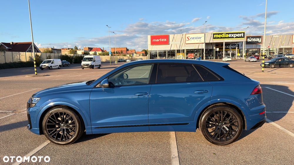 Audi Q8 - 16