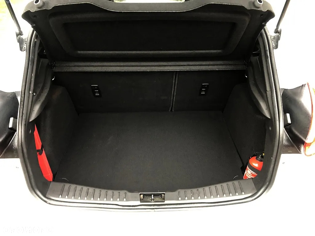 Ford Focus 1.5 EcoBoost ST-Line ASS - 26