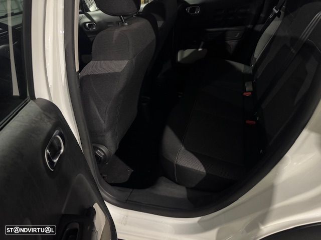 Citroën C3 1.2 PureTech C-Series - 12