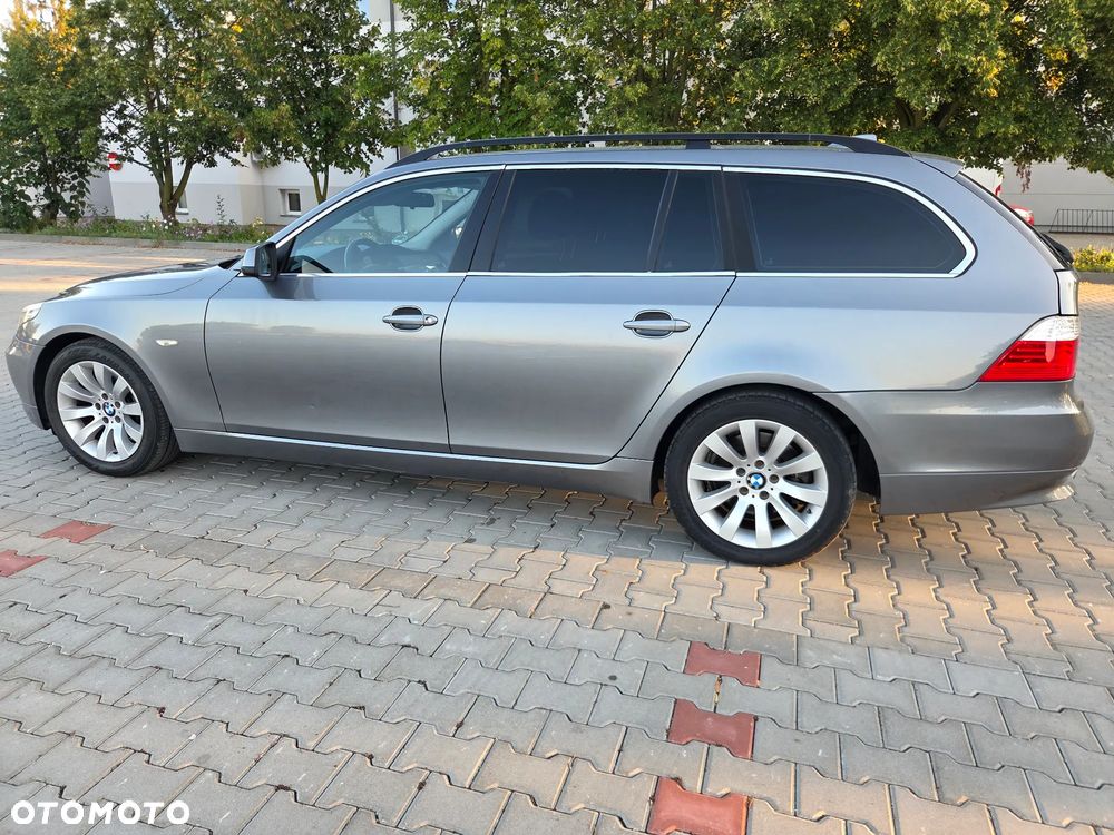BMW Seria 5 520d Edition Lifestyle - 10