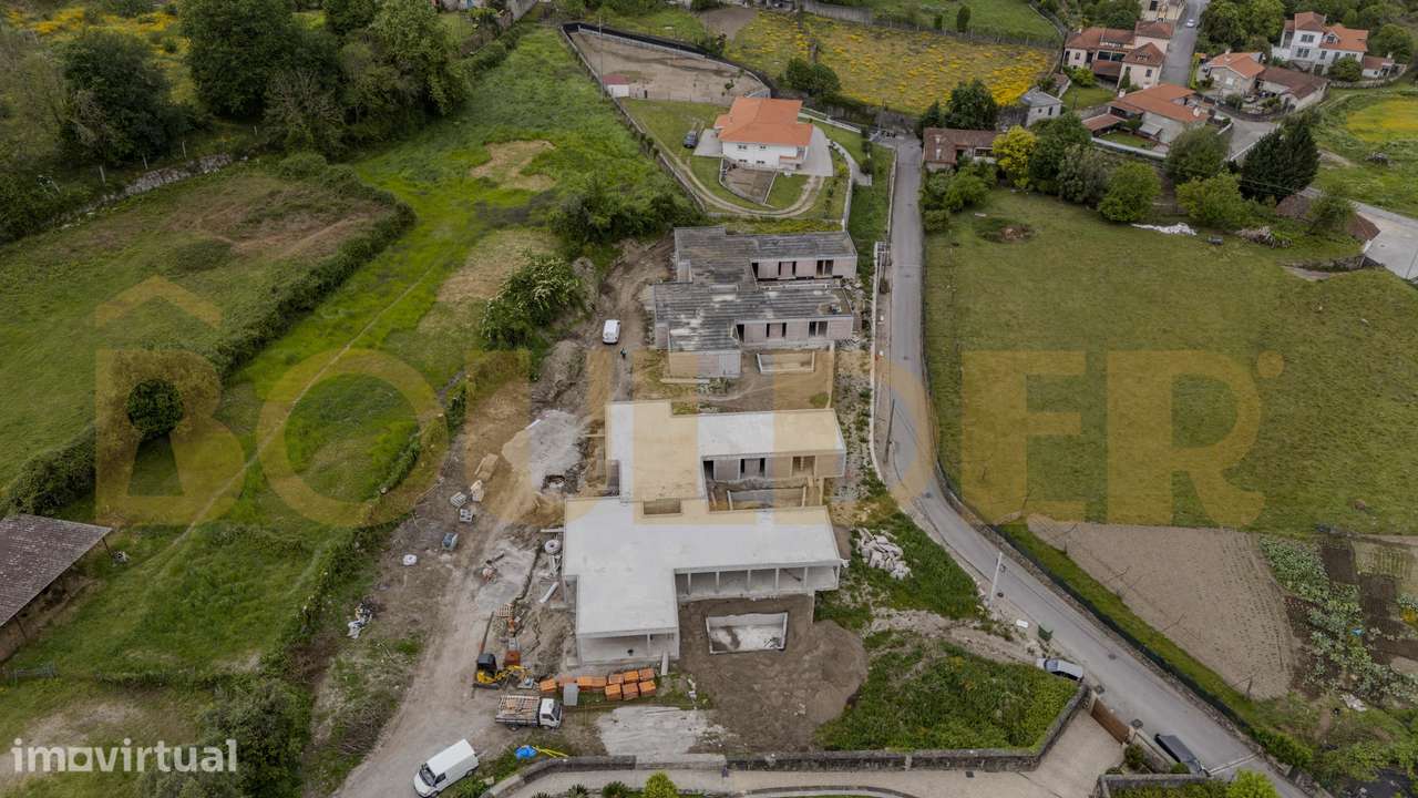 Moradia T3+1 em Galegos - Grande imagem: 2/16