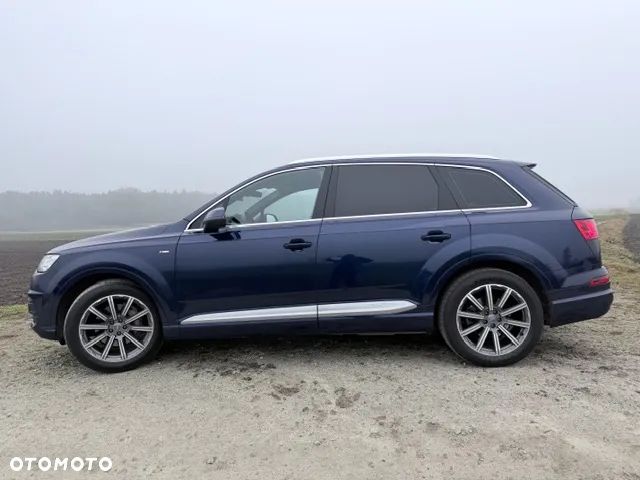 Audi Q7 - 12