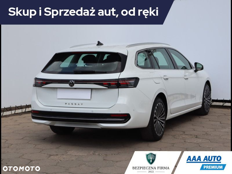 Volkswagen Passat - 3
