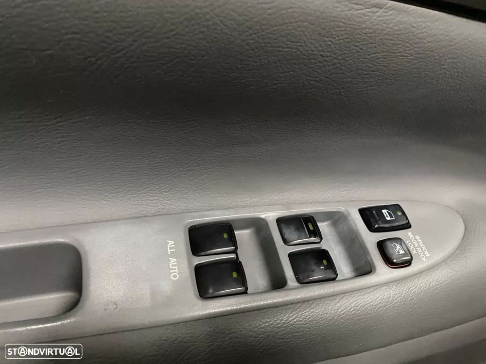 Toyota Avensis Verso 2.0 D-4D Sol TA - 14